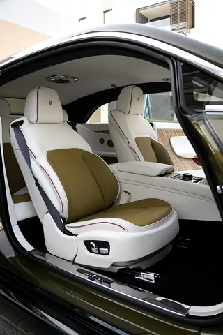 2024 ROLLS-ROYCE SPECTRE 缩略图 19