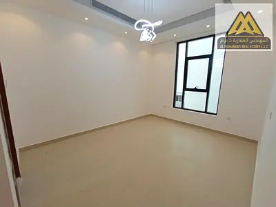 فيله / اللراحه والهدوء / سكن عائلي / موقع ممتاز / ع الشارع الرئيسي /