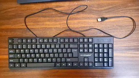 Wired USB Full-size Keyboard in an Excellent working condition