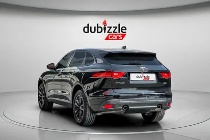 2020 Jaguar F-PACE photo 7