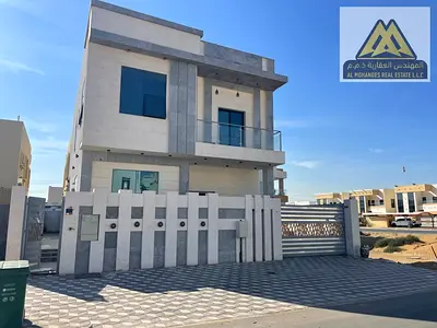 فرصة مميزة للإيجار السنوي فيلا فاخرة في منطقة الياسمين بعجمان، تتميز بمساحات واسعة وتصميم عملي يوفر الراحة والخصوصية للعائلات