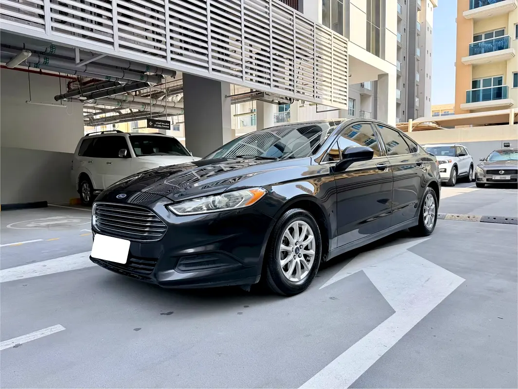 Ford Fusion 2015 — photo 1 of 18