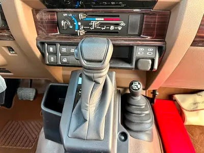 2026 Toyota LAND CRUISER 70 SERIES 照片 15