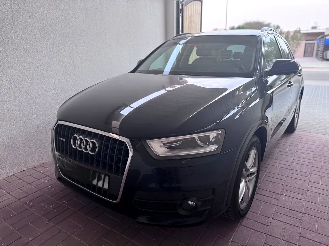 Audi Q3 2014 — photo 1 of 5