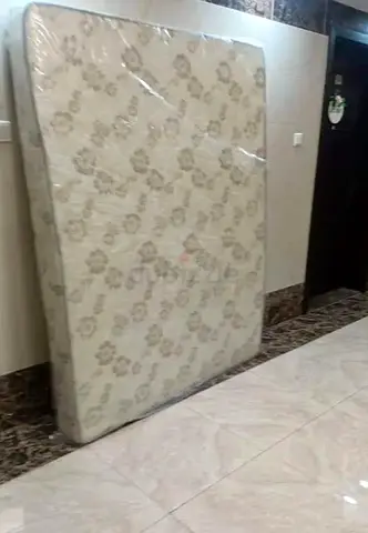 180x200cm King size mattress. 24/7 times delivery available