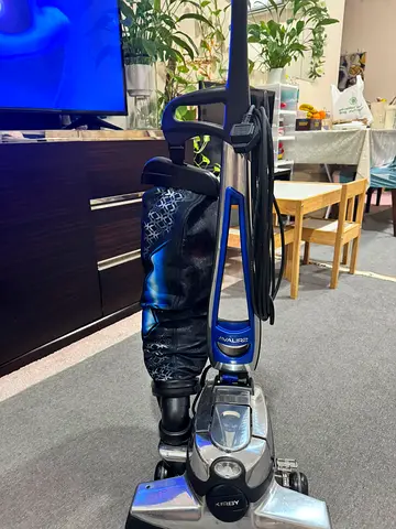 Vacuum.\nGood condition 8years warranty
