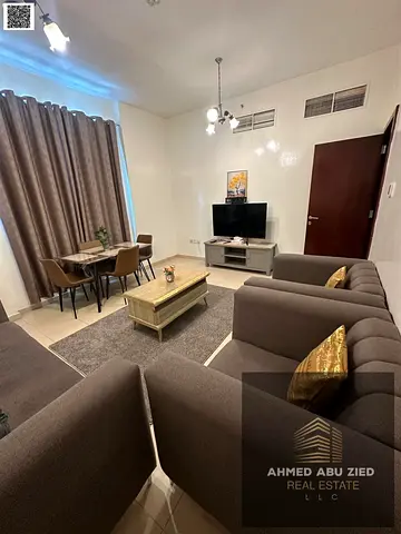 غرفتين مفروشه بالكامل+بركن+صاله بمساحه كبيره+2 بلكونه-فرش نظيف ومرتب-اجهزه كهربائيه جديدهجميع الخدمات قريبه+قريبه من مخرج الشارقه ودبي-
