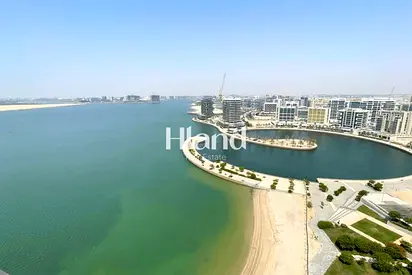 Generous 3BR+M Unit | Parallel Seaview |High Level