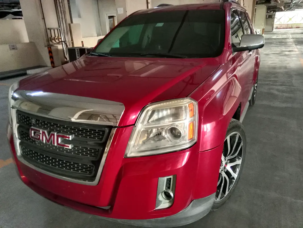 GMC Terrain 2015 — photo 1 of 15