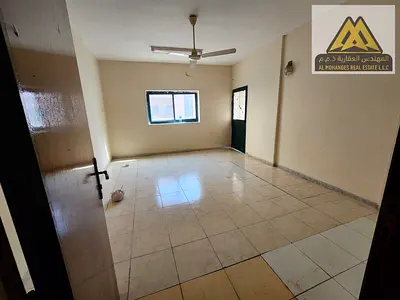 موقع مميز | شقة واسعة جدًا | صيانة كاملة قبل التسليم | صالة منفصلة | غرفة ماستر | 2 بلكونة | قريب من سوق الذهب | قريب من أبراج الديوان والكورنيش | سكن