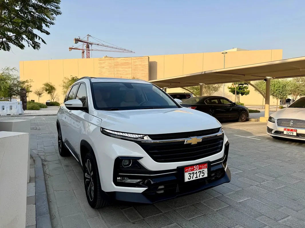 Chevrolet Captiva 2024 — photo 1 of 13