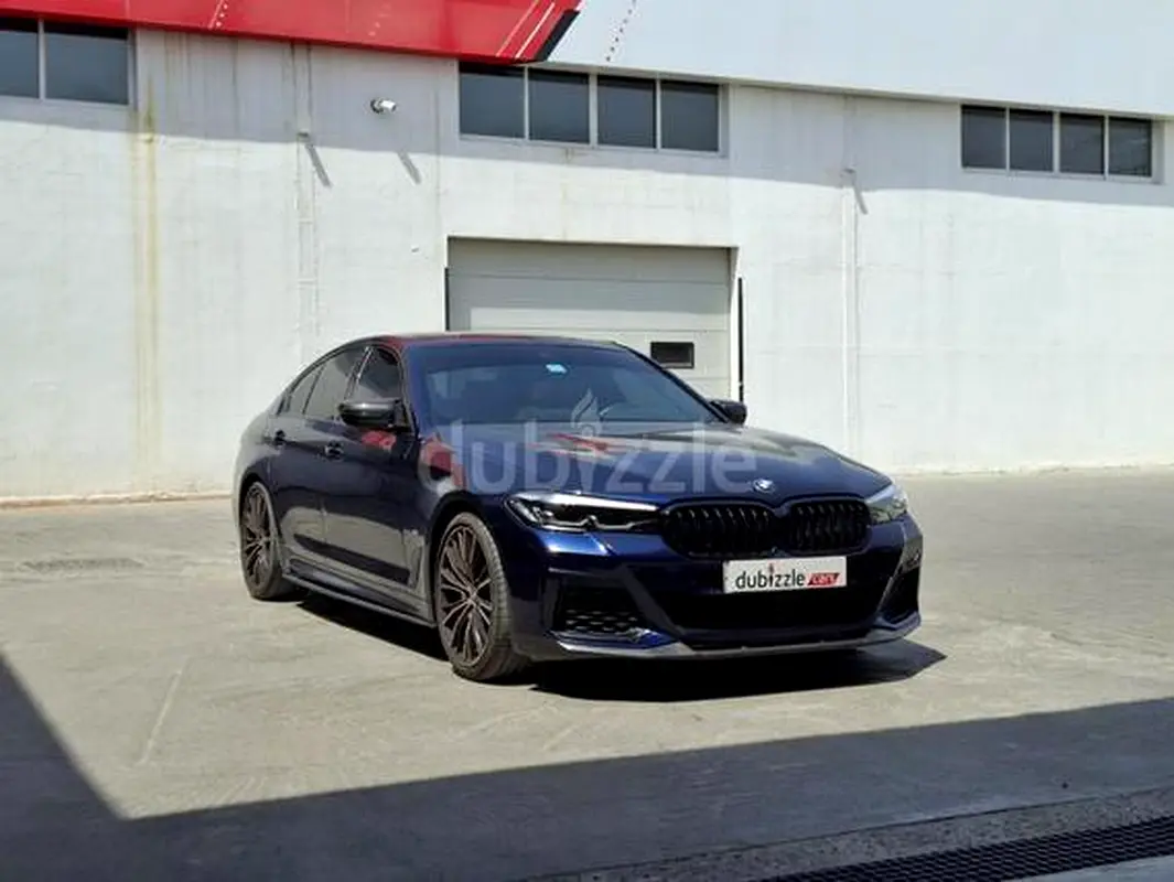 BMW 5-Series 2023 — photo 1 of 12