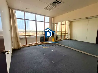 PRIME LOCATION=OPEN SPACE OFFICE=1283 SQFT=105K RENT