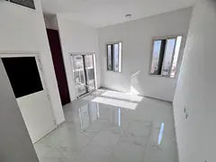 Second-hand studio apartment in a prime location, featuring a comfortable space and high-end finishe