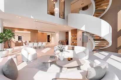 Refined DIFC Penthouse of Remarkable Scale