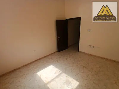 استوديو الروضة 3 مطبخ منفصل تكييف سبليت 20 ألف سنوي 4 دفعات شارع الشيخ عمار سهل الخروج دبي والشارقة مساحة كبيرة جاهز للسكن