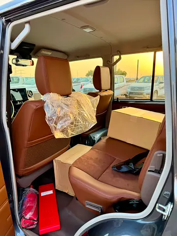 2026 Toyota LAND CRUISER 70 SERIES — фото 12