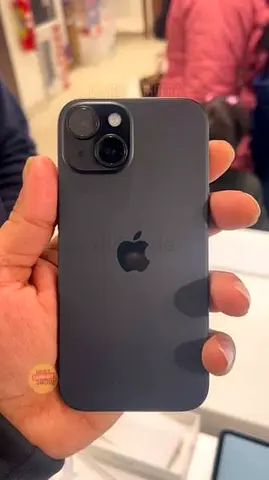 iPhone 15 - 128GB, Black (Good Condition)