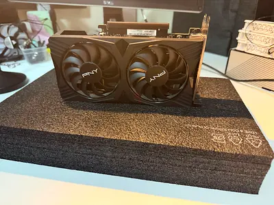 RTX 4060 8 gb GPU