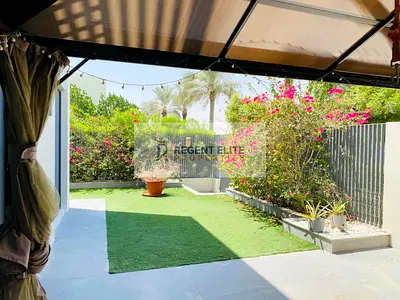 Corner-Single Row-4bed plus MaidR-Landscaped