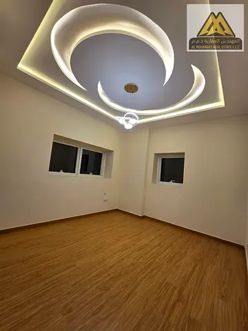 1 Bedroom + Living Room Area: 1,300 sq ft Master bedroom 2 Bathrooms Large balcony Direct garden view Free parking Spacious layout Located in a premiu