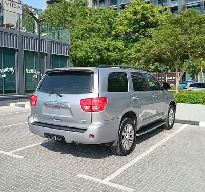 2014 Toyota SEQUOIA — фото 6