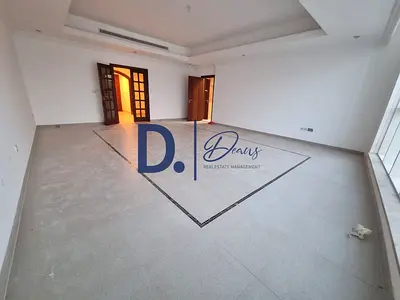 Exquisite 3BR | Comfortable Urban Living | Vacant