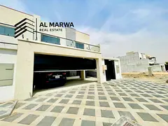 Best offer 5bhk townhouse for rent just 155k