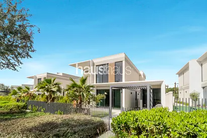 VOT | Large Plot | Intenral | Garden Suite