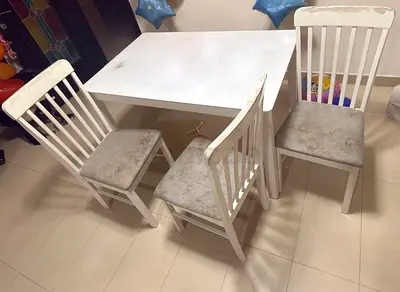 White Dining Table with 3 Chairs