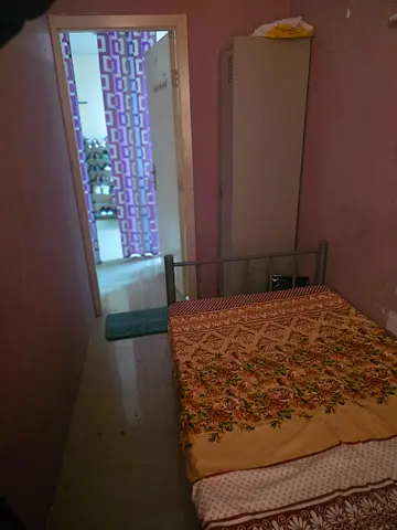 Single Executive Partition Room available Al ain Niyadat.