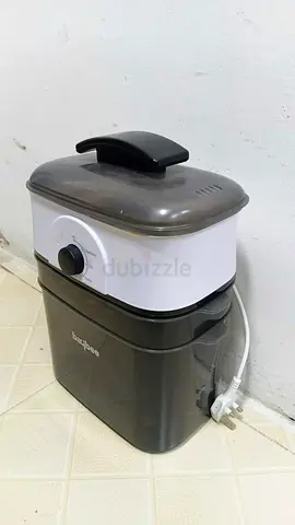 IvyBabe Electric Baby Bottle Sterilizer Dryer - Good Condition