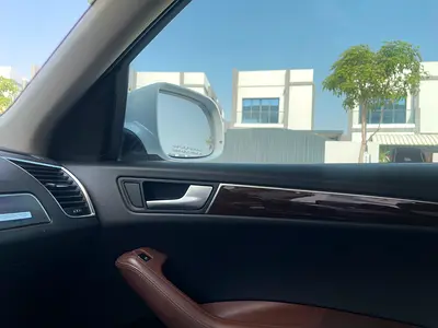 صورة 4 لـ 2011 AUDI Q5