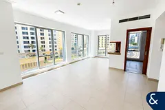 1 Bedroom Apartment | EMAAR | Sea Views