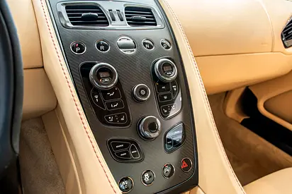 2014 Aston Martin VANQUISH — фото 18