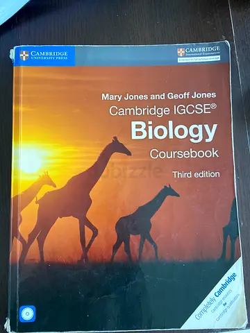 Cambridge IGCSE Biology Coursebook (Third Edition) by Mary Jones Geoff Jones