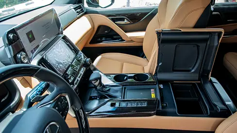صورة 15 لـ 2026 Lexus LX-SERIES