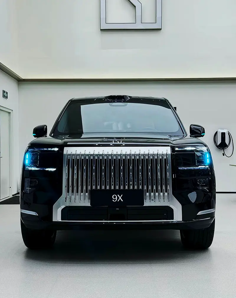 Zeekr 9X 2025 — photo 1 of 13