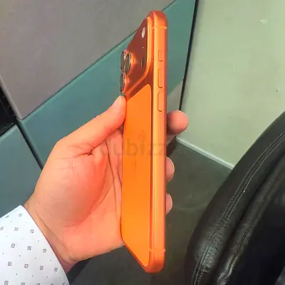 iphone 17 pro max 512 orange  - with 6 months warranty