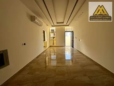 5-bedroom villa\ maid's room\ large kitchen\ 5 bathrooms
