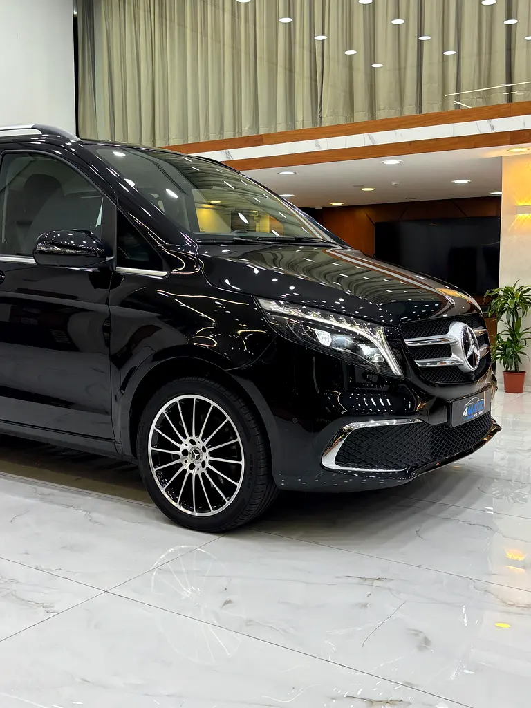 Mercedes-Benz V-Class 2024