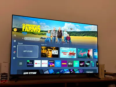 4K-50-inch Smart LED TV in excellent working condition- JVC VIDA