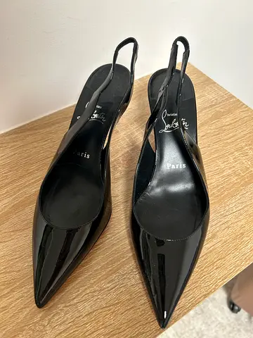 Lou boutin Black Patent Leather Pointed Slingback Heels - Size 40