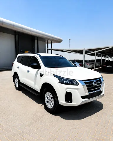2024 NISSAN XTERRA - GCC SPECS - 4X4 - 54,000KM 7-PASSENGER SUV