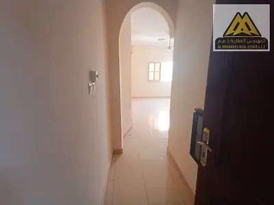فرصة مميزة للإيجار السنوي في منطقة المويهات 2 بعجمان، شقة غرفة وصالة بمساحة كبيرة وتصميم عملي يوفر الراحة والخصوصية، تقع في موقع هادئ وحيوي قريب من جم