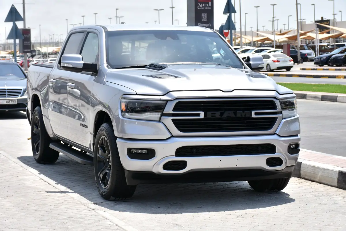 RAM 1500 2022 — photo 1 of 15