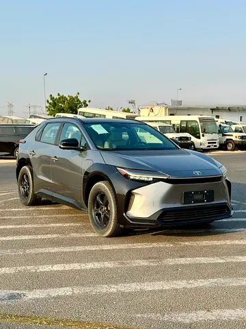 صورة 2 لـ 2024 Toyota BZ4X
