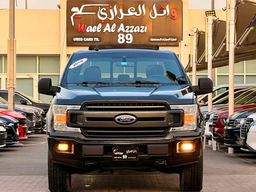 Ford F-150 2019 — photo 1 of 20