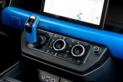 Land Rover Defender 110 X-Dynamic SE P400, миниатюра 10