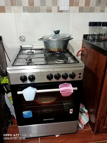 Used Westpoint 4-Burner Gas Cooker with Oven - Good Working Condition